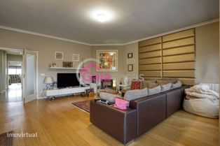 Apartamento T4 Duplex condomínio reservado 2 lugares garagem arrumos - Grande imagem: 2/22