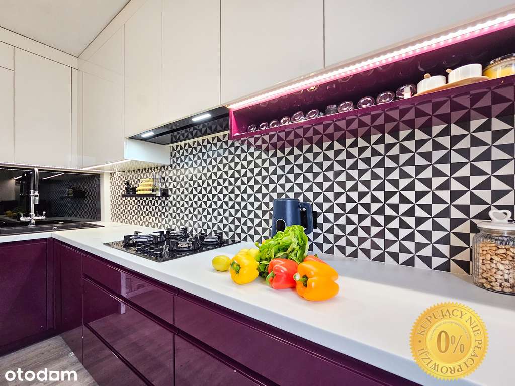 Nowy układ - otwarty salon, duża łazienka !-2