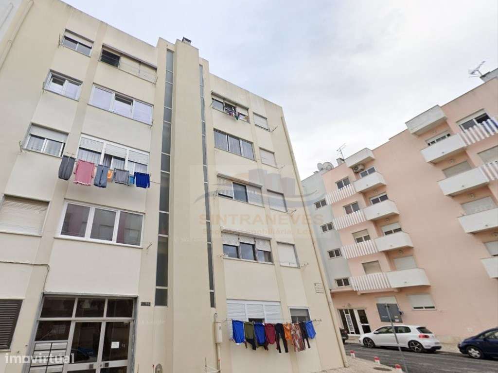 Apto T2 com 2 WC's, na Urbanização da Barrada, no Carregado, ao lad... - Grande imagem: 3/10