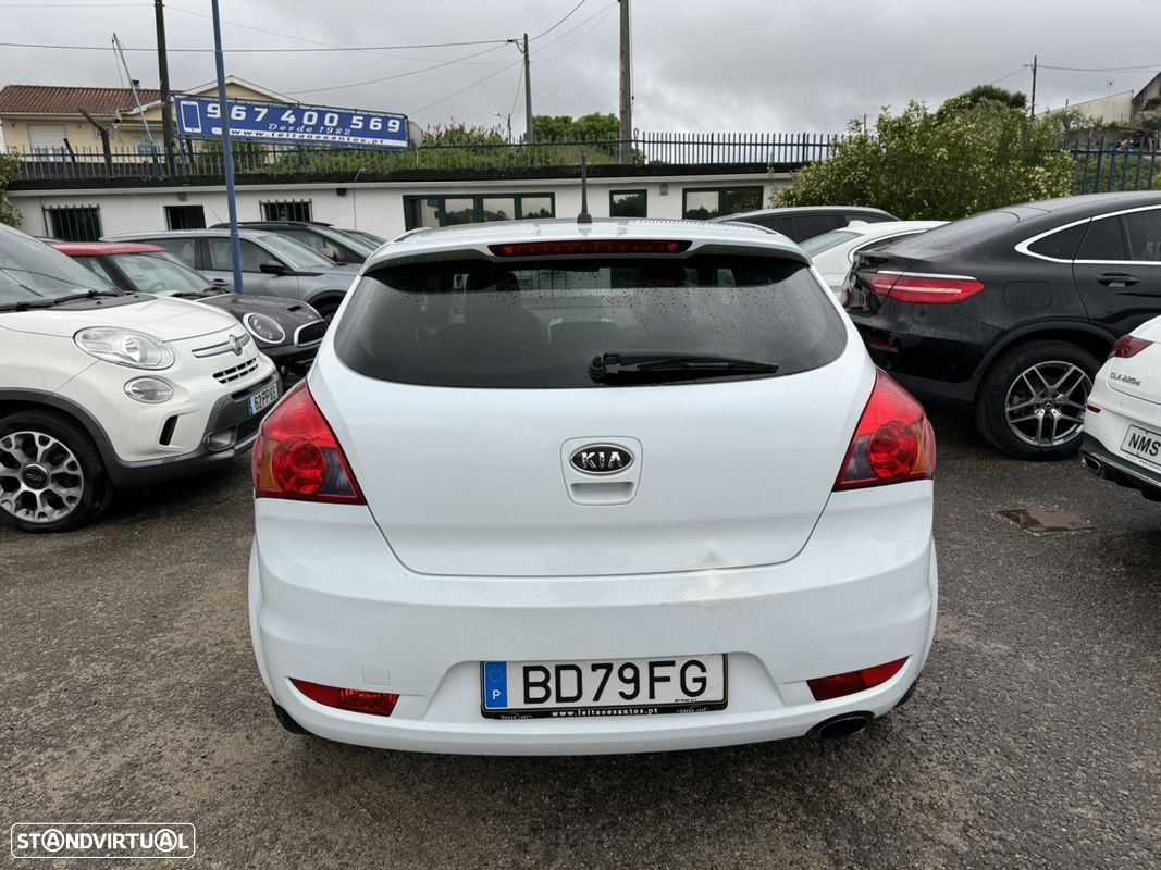 Kia ProCeed 1.6 CRDi Dream-Team Edition - 5