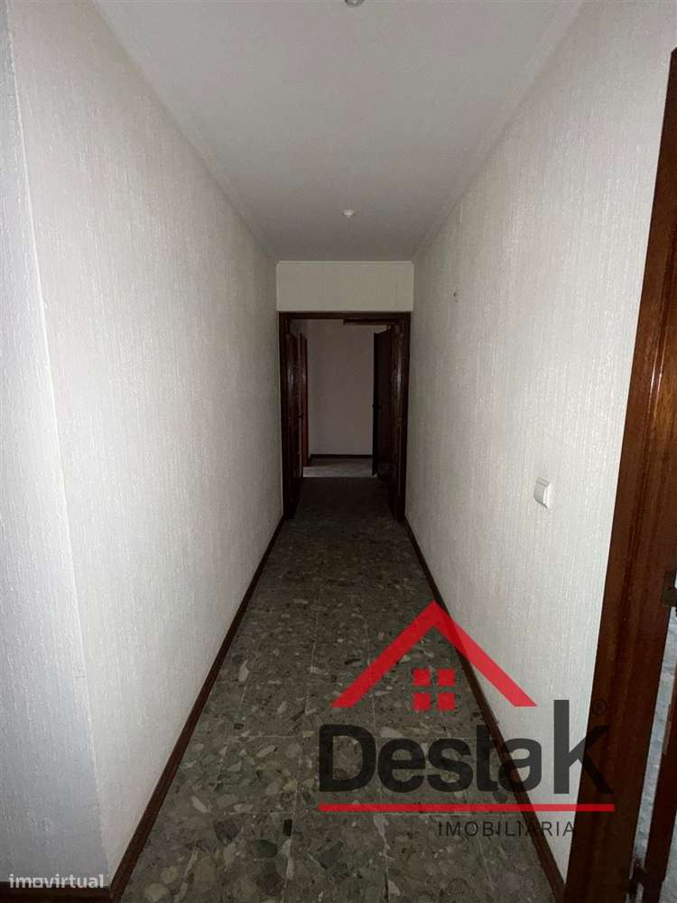 Apartamento T4 Venda em Massamá e Monte Abraão,Sintra-22