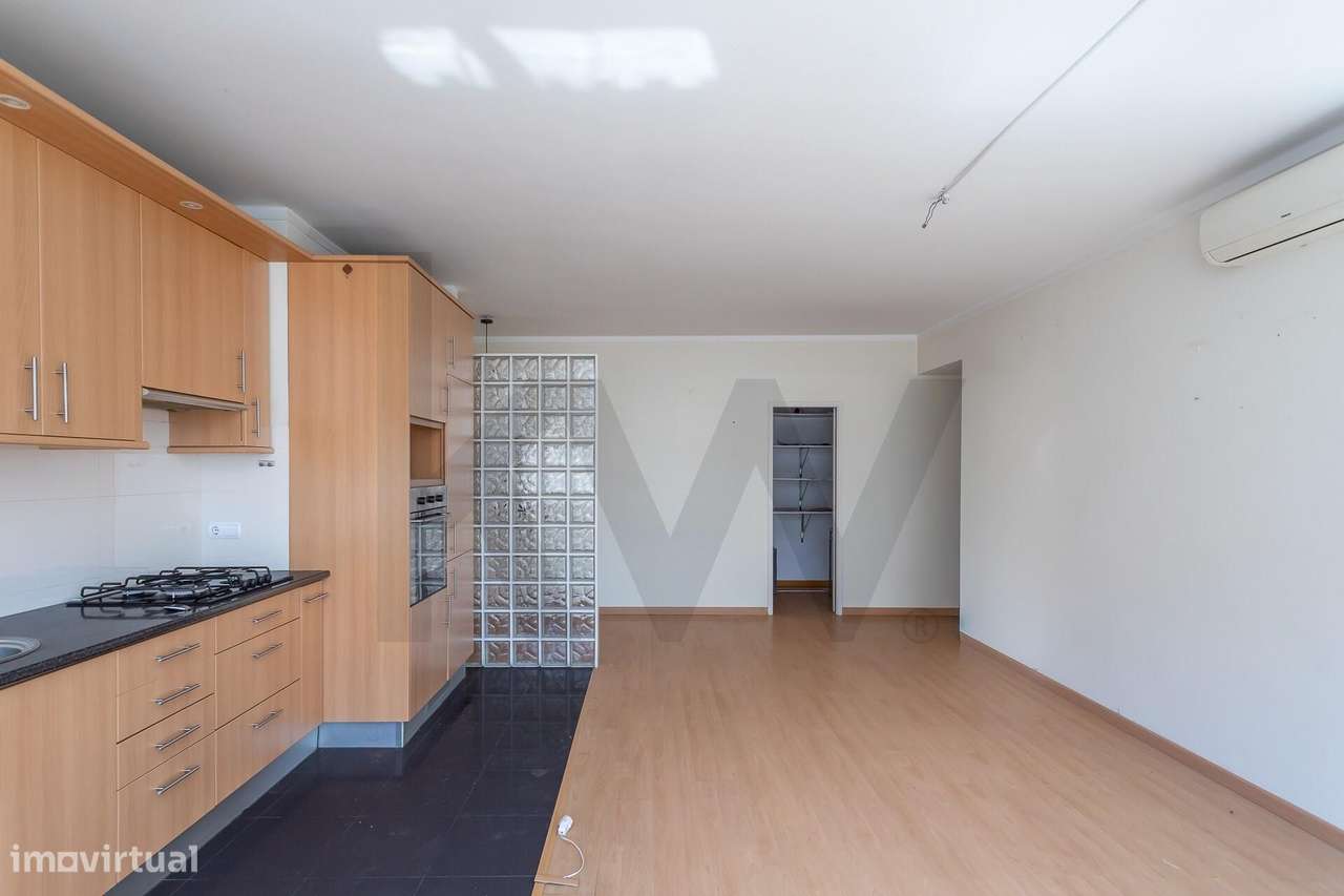 T3 com 115 m2 | Lugar de Garagem | Arrecadação | São Marcos-2