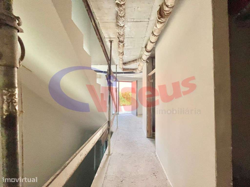 Moradia T3 + Escritório Nova junto à Praia Canidelo-25