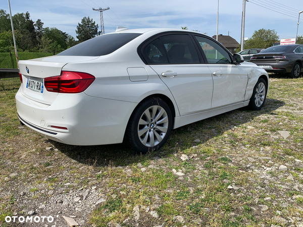 BMW Seria 3 320i Edition M Sport Shadow - 6