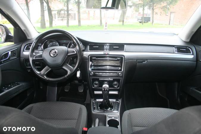 Skoda Superb 1.4 TSI Ambition - 15