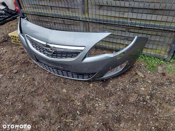 Opel Astra j przed lift IV zderzak przód grill ładny - 3