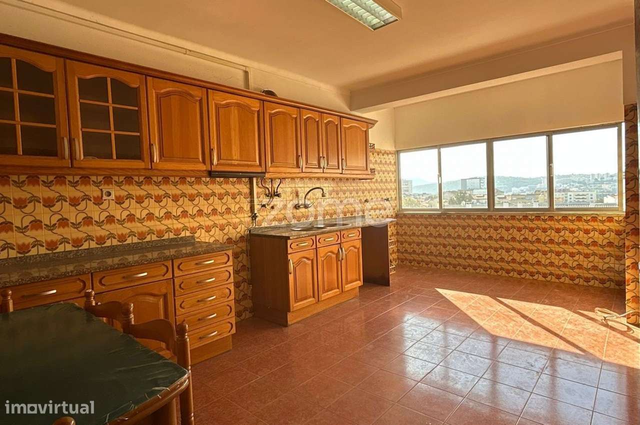 Apartamento T3 em Setúbal – Zona do Hospital - Grande imagem: 1/27