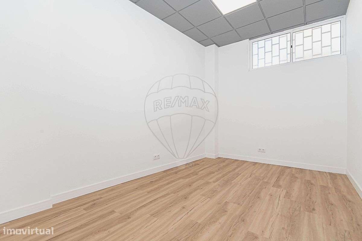 Escritório  para arrendamento - Grande imagem: 3/19