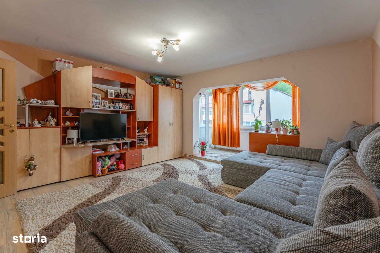 Apartament spațios cu 3 camere în Brașov, zona Noua