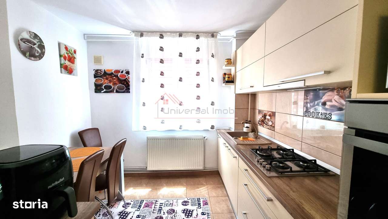 4 camere decomandate, zona Calea Floresti-8