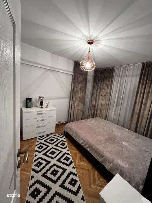 Apartament 3 camere decomandate , Marasti , zona Semicentrala . - Imagine principală: 3/8