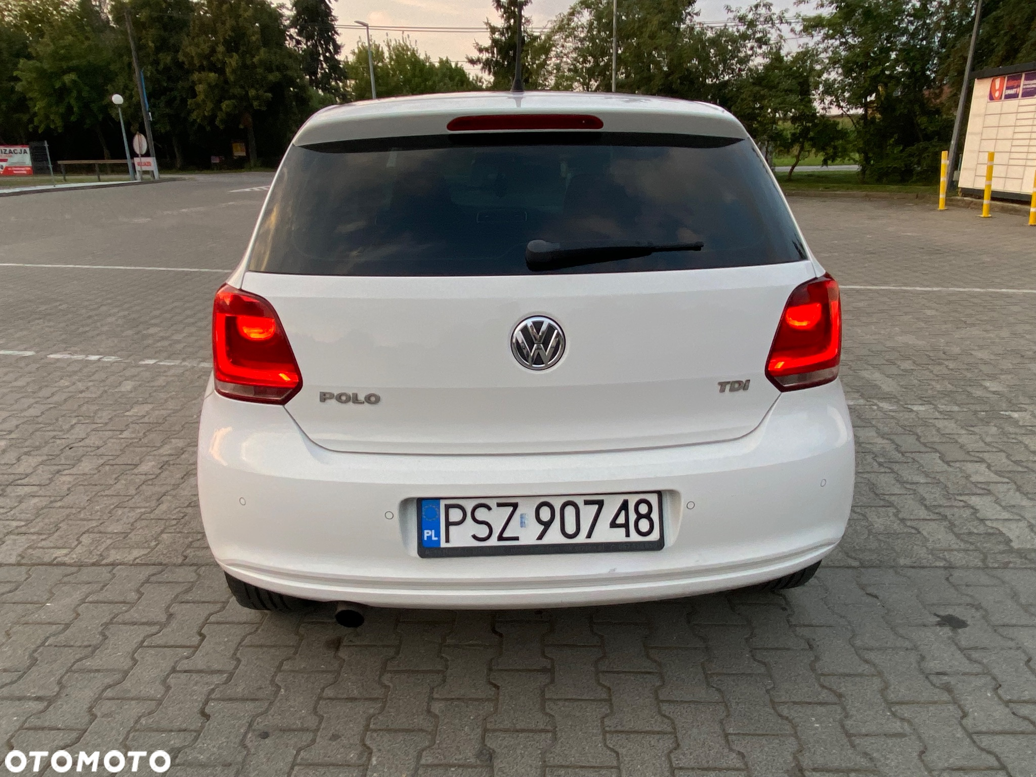 Volkswagen Polo 1.6 TDI DPF Comfortline - 2