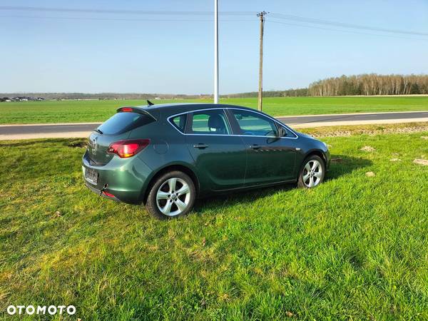 Opel Astra 2.0 CDTI DPF Sport - 14