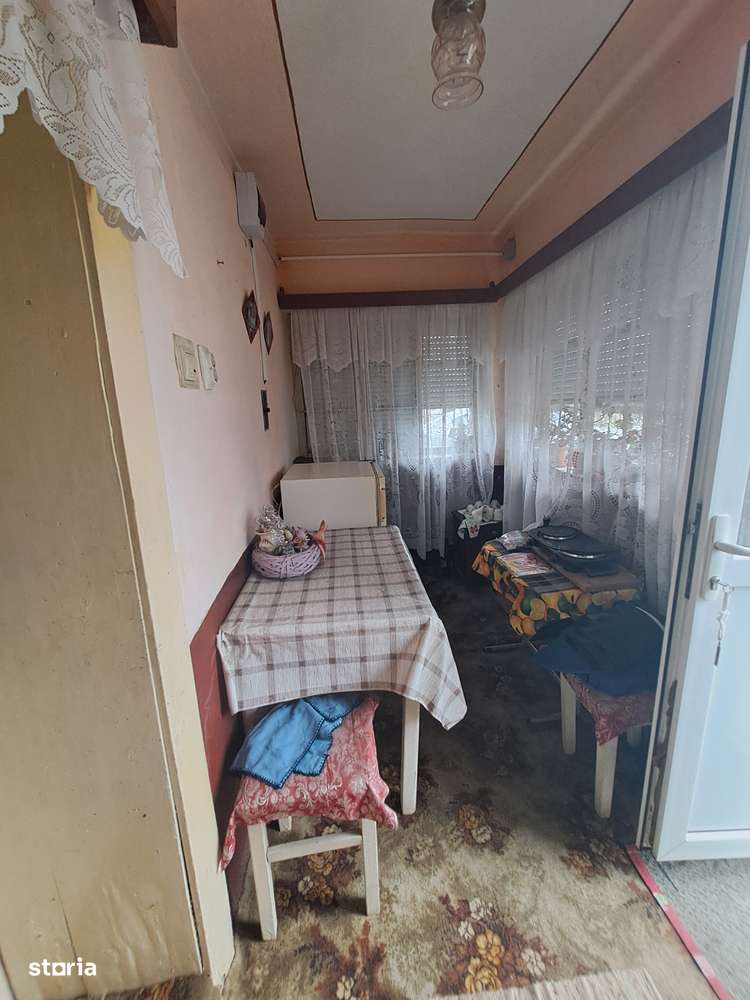 Vând casa în Someseni, comuna Apa - Imagine principală: 5/7
