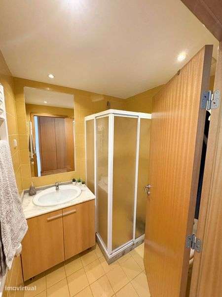 T3 Rio de Mouro Venda direta Particular | Excelente estado | Sala 40m2 - Grande imagem: 4/12