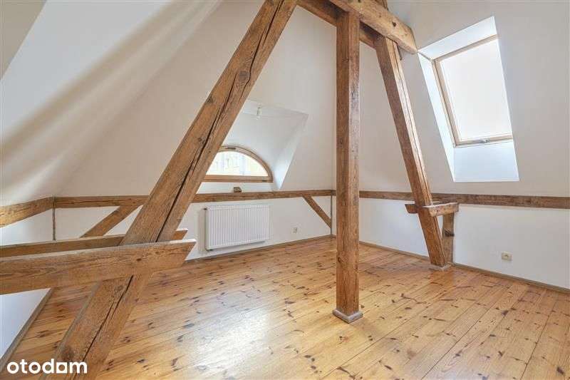 3-pokojowe poddaszowe mieszkanie w Sopocie 2 piętrze-9