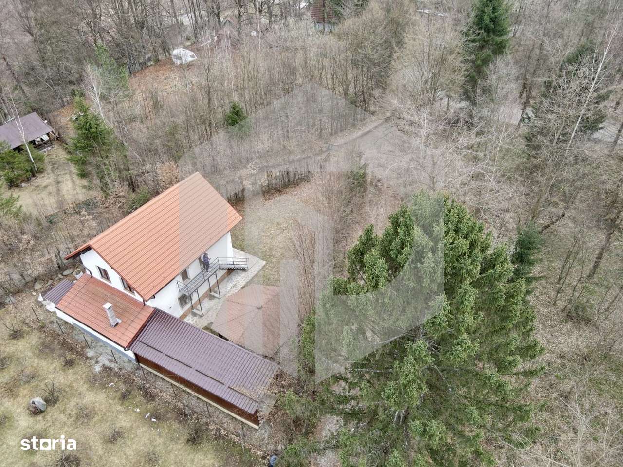 Casa de Vacanță în Valea Avrigului cu 3 Dormitoare //  120 mp - Imagine principală: 5/8