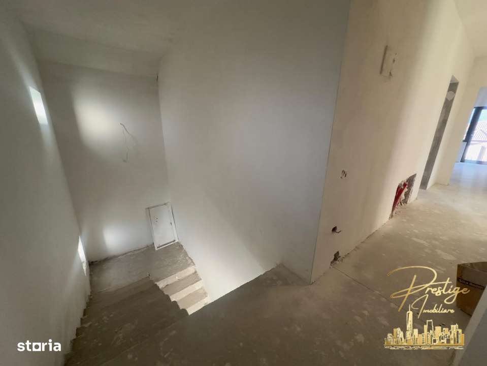 Casa noua cu 6 dormitoare si teren de 600 mp de vanzare in Santandrei-18