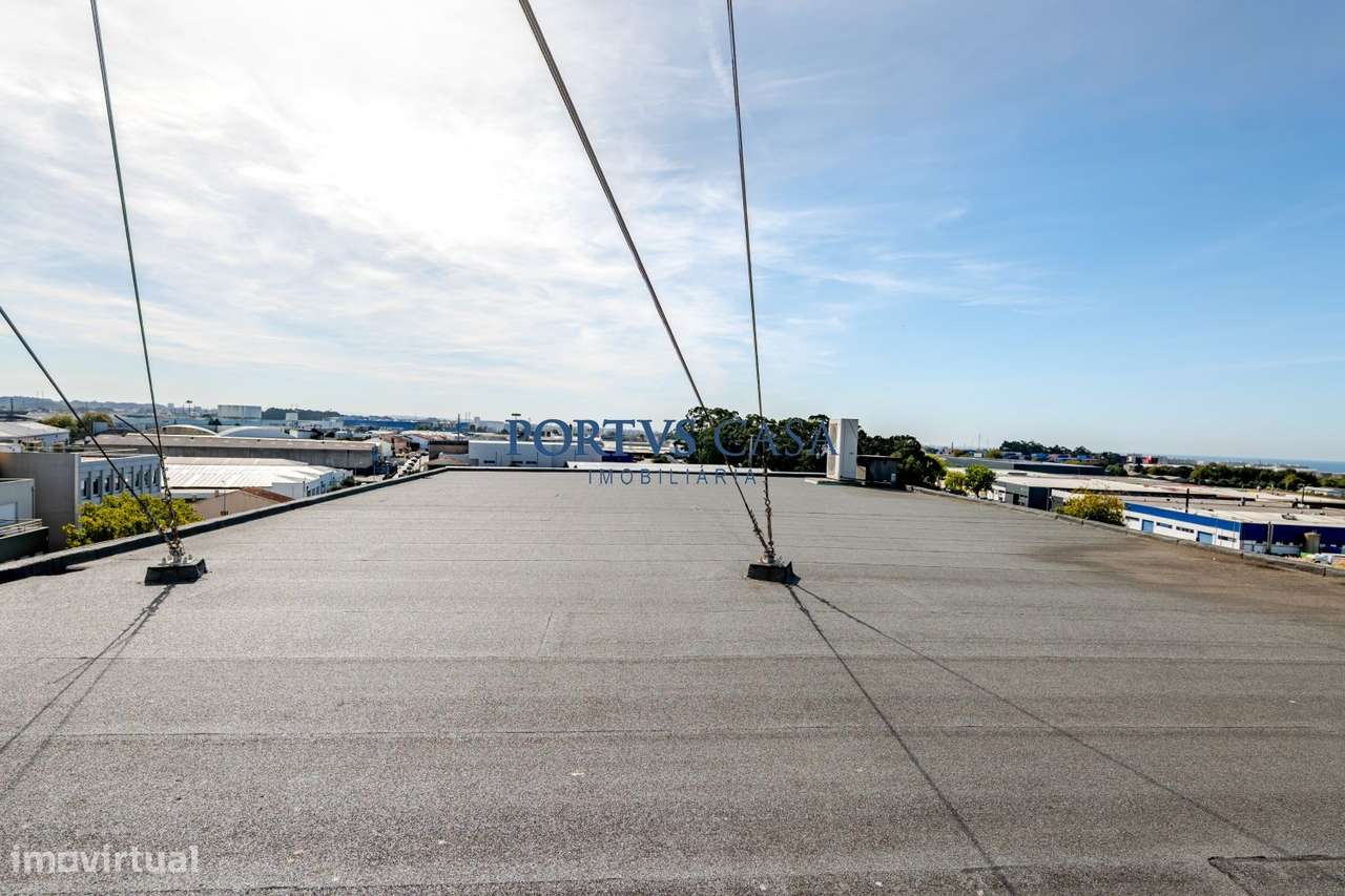 Escritório 309 m² com 456 m² de terraços e 206 m² de parqueamento-25
