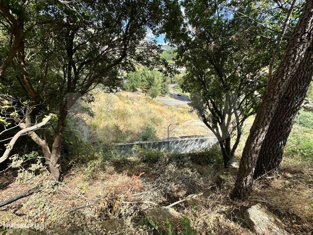 Venda Conjunta: Apartamento T2 com Garagem + Lote de Terreno (3050m...-34