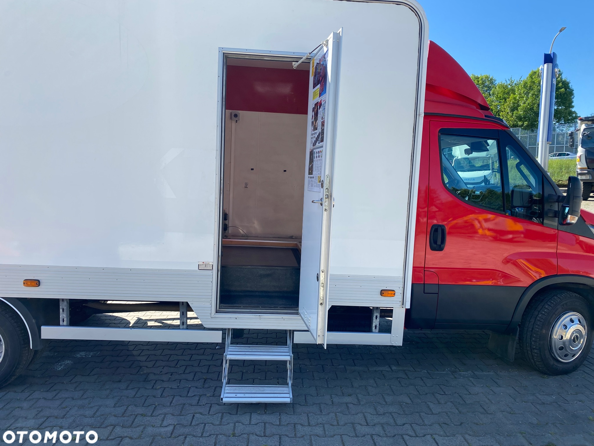 Iveco Daily 70C170 / Warsztat mobilny / Webasto / Przetwornica 230v / EURO VI - 35