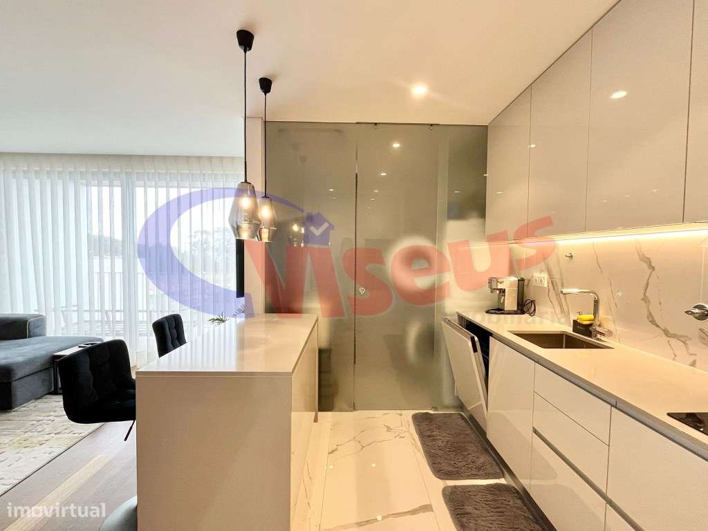 Apartamento T2 com amplo Terraço Avenida da República - Grande imagem: 4/16