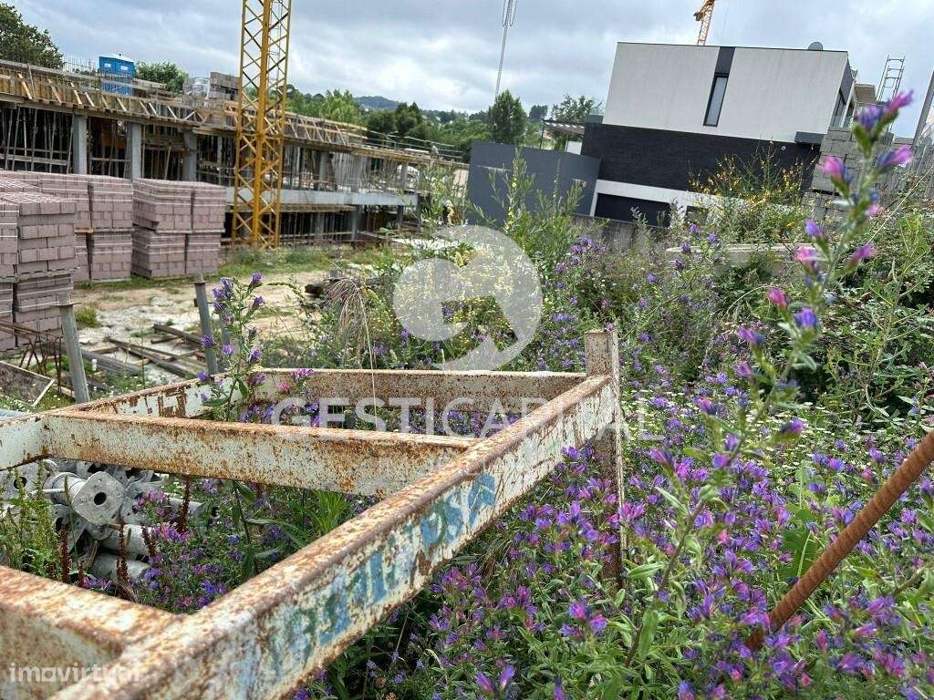 Lote de terreno localizado na Quinta do Casal - Marco de Canaveses - Grande imagem: 3/7