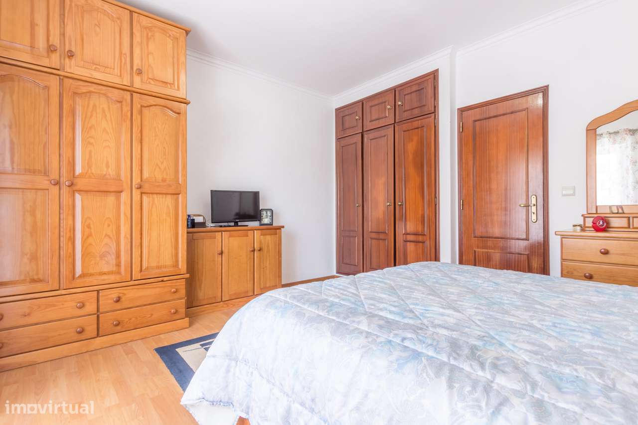 Moradia Geminada T3 na Quinta do Conde-17