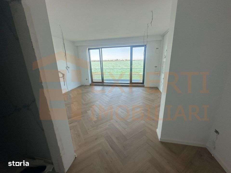 Apartament 3 camere Lake On Residence - vedere superba catre lac!-3