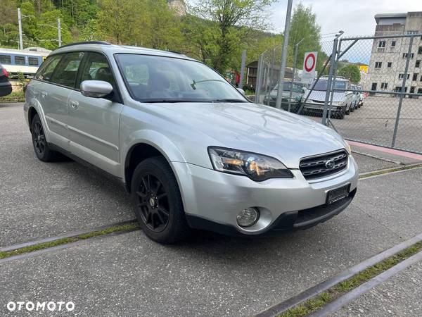 Subaru Outback - 4