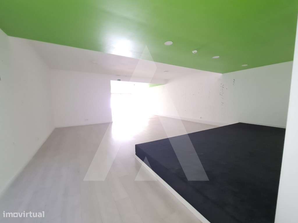 Loja para venda em Aradas - Grande imagem: 2/14