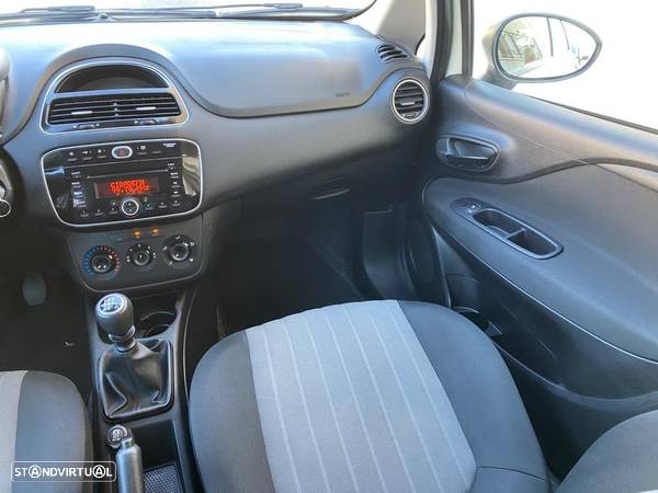 Fiat Punto 1.2 Easy S&S - 24