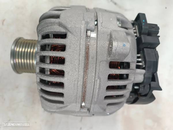 Alternador - Renault master 2.5 / Nissan / Opel - 6