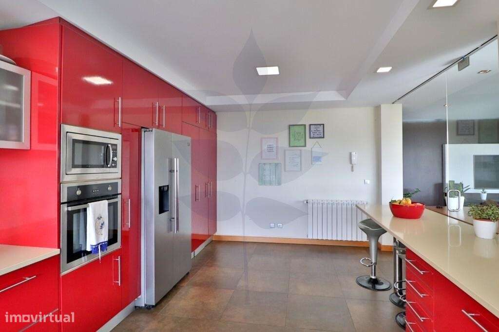 Moradia T4+Escritório na Areosa, junto à praia-56