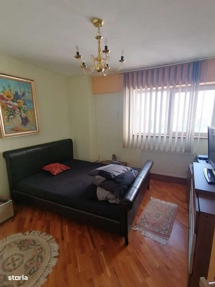 Apartament 3 camere de inchiriat - Imagine principală: 5/11