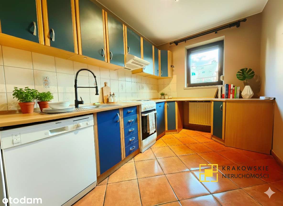 Mieszkanie - 2 Pokoje 44,7m2 Z Osobną Kuchnią-0