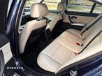 BMW Seria 3 318d - 25