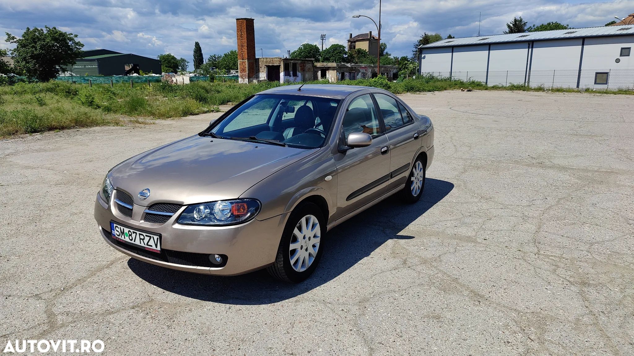 Nissan Almera 1.5 Tekna - 1