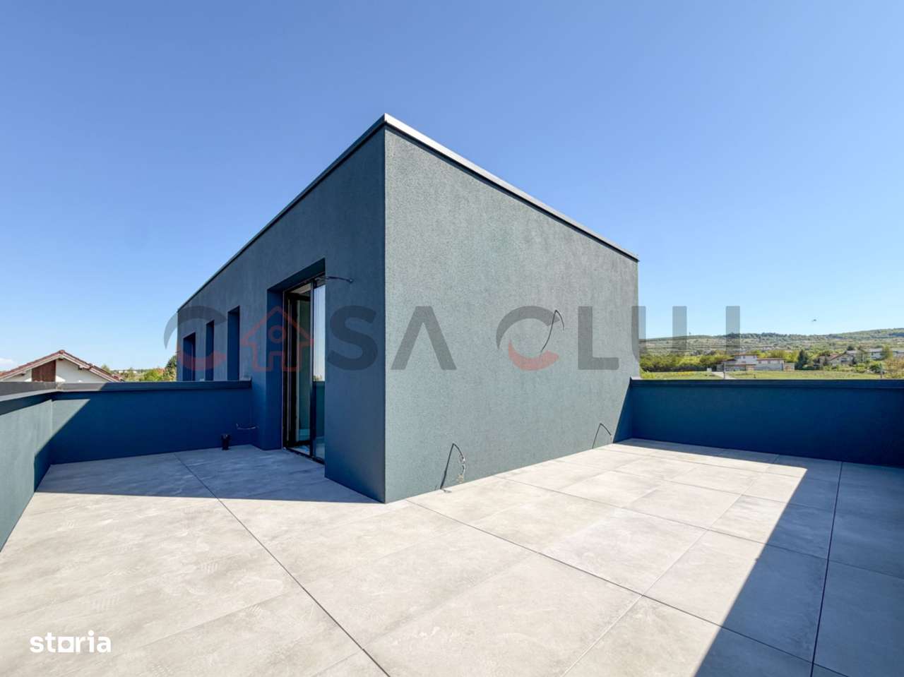 Casa cu arhitectura moderna, Buna Ziua-9