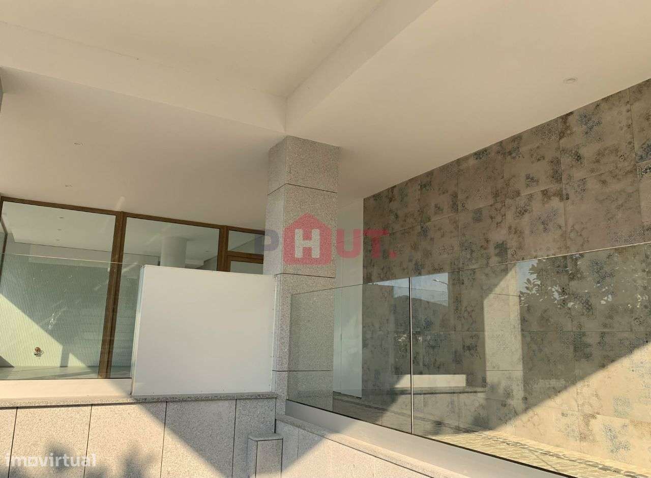 Apartamento T3 - Lousada-Centro-33