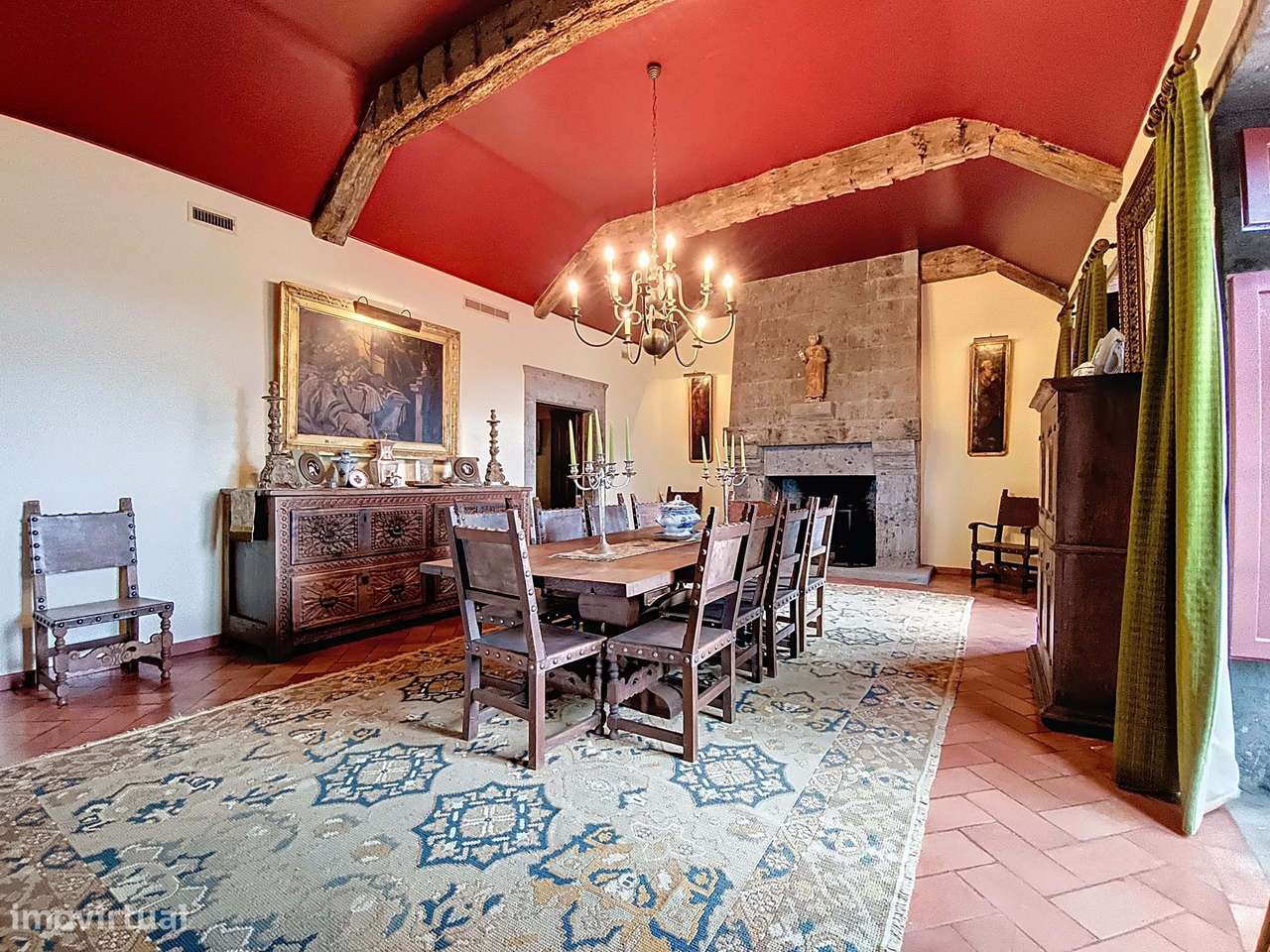 Solar Centenário de Encanto Histórico com Vista Inigualável na Ilha de-44