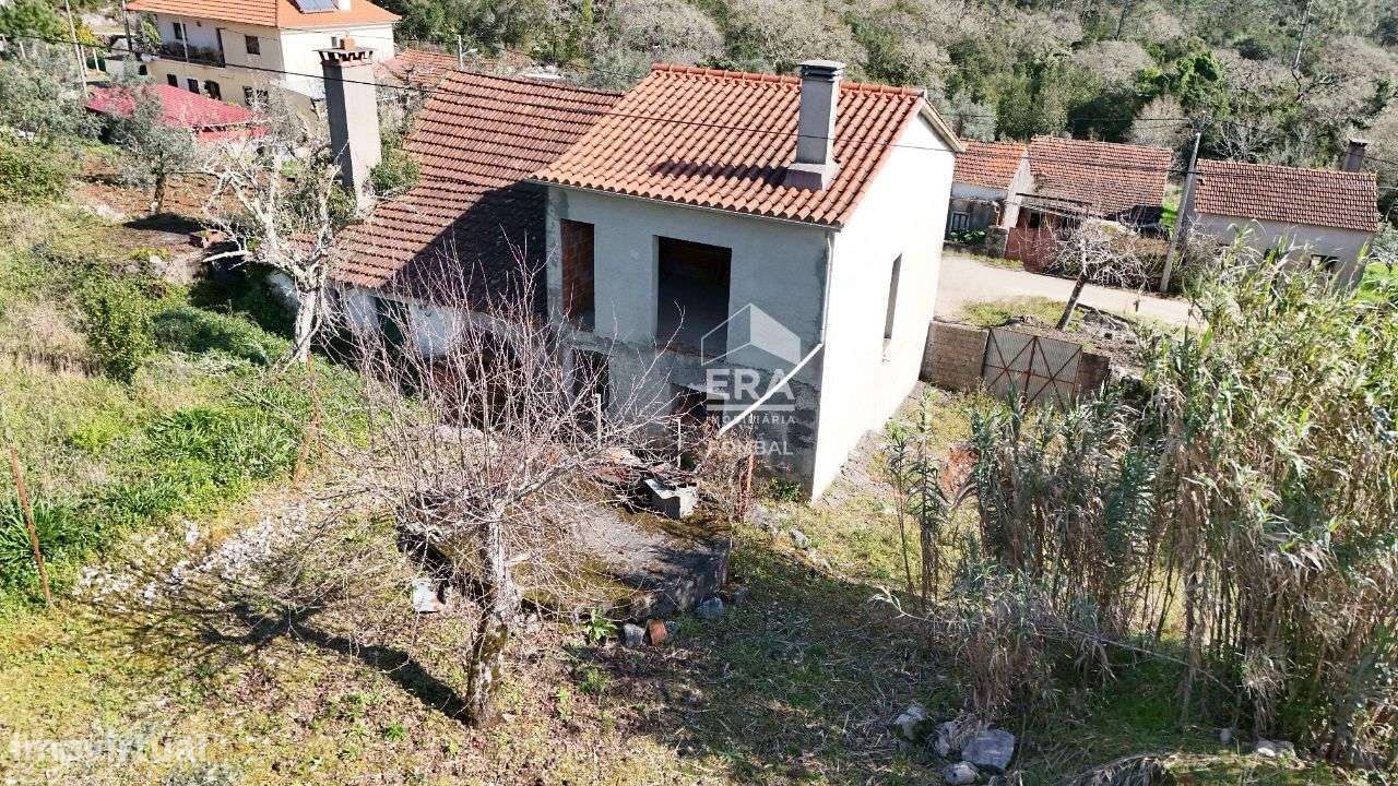 Moradia T2 localizada em Alvorge, Ansião - Grande imagem: 4/22