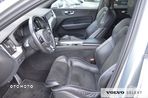 Volvo XC 60 - 14