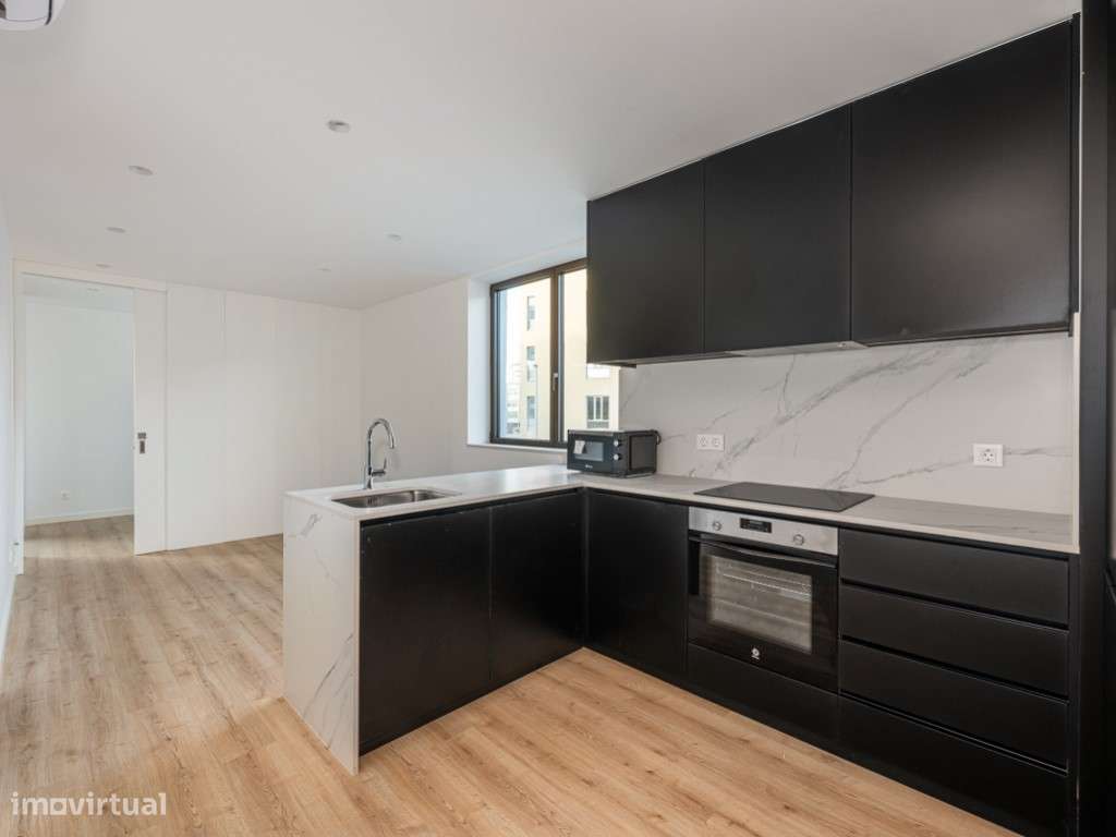 Apartamento T1 convertido em T2, inserido condomínio fechado - Empr...-7