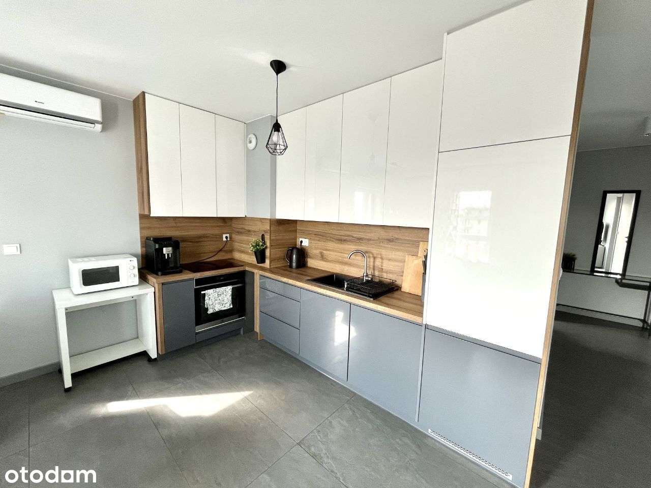 Nowoczesny apartament z widokiem na Poznań Śródka - Widok 3