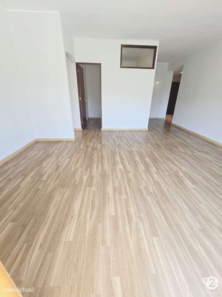 Apartamento T2+1 em Oliveira do Douro (V.N.Gaia)-6