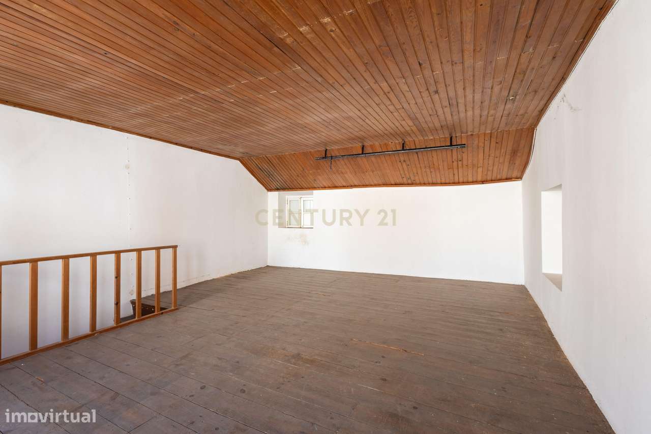 Prédio Zona Histórica Tomar | Projeto Aprovado 3 Frações - Grande imagem: 4/25