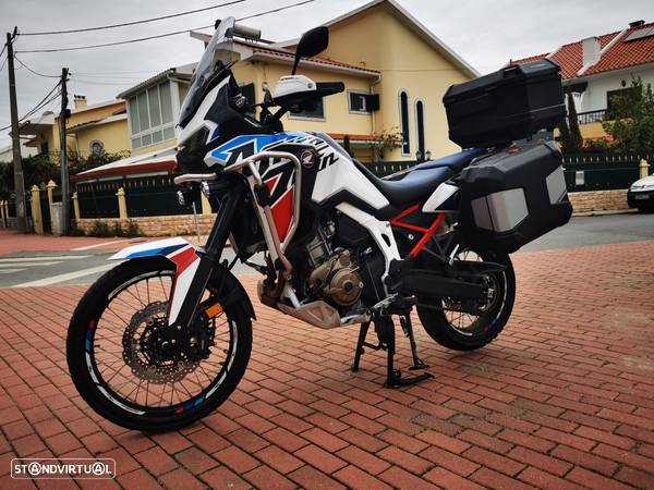 Honda Africa Twin 1100 caixa manual - 2