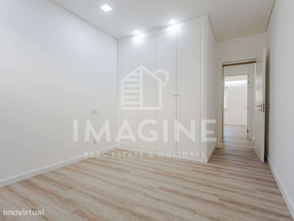 Apartamento T4 com terraço, churrasqueira e arrecadação - Bairro do...-28