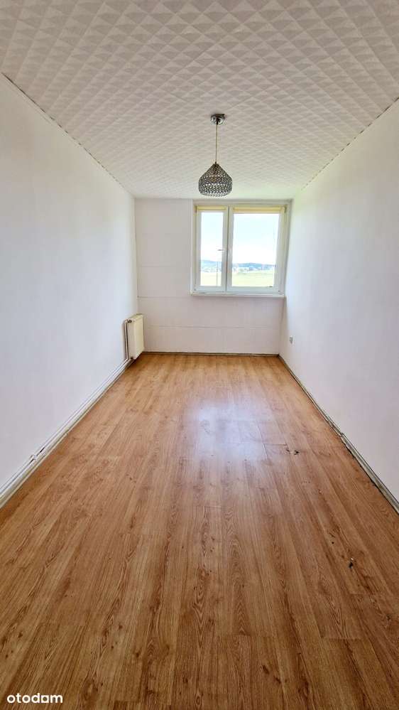 Mieszkanie, garaż, ogródek Sobota k. Lwówek Śl., do remontu, blok-3